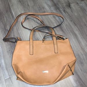 Woman’s Tan Aldo Purse